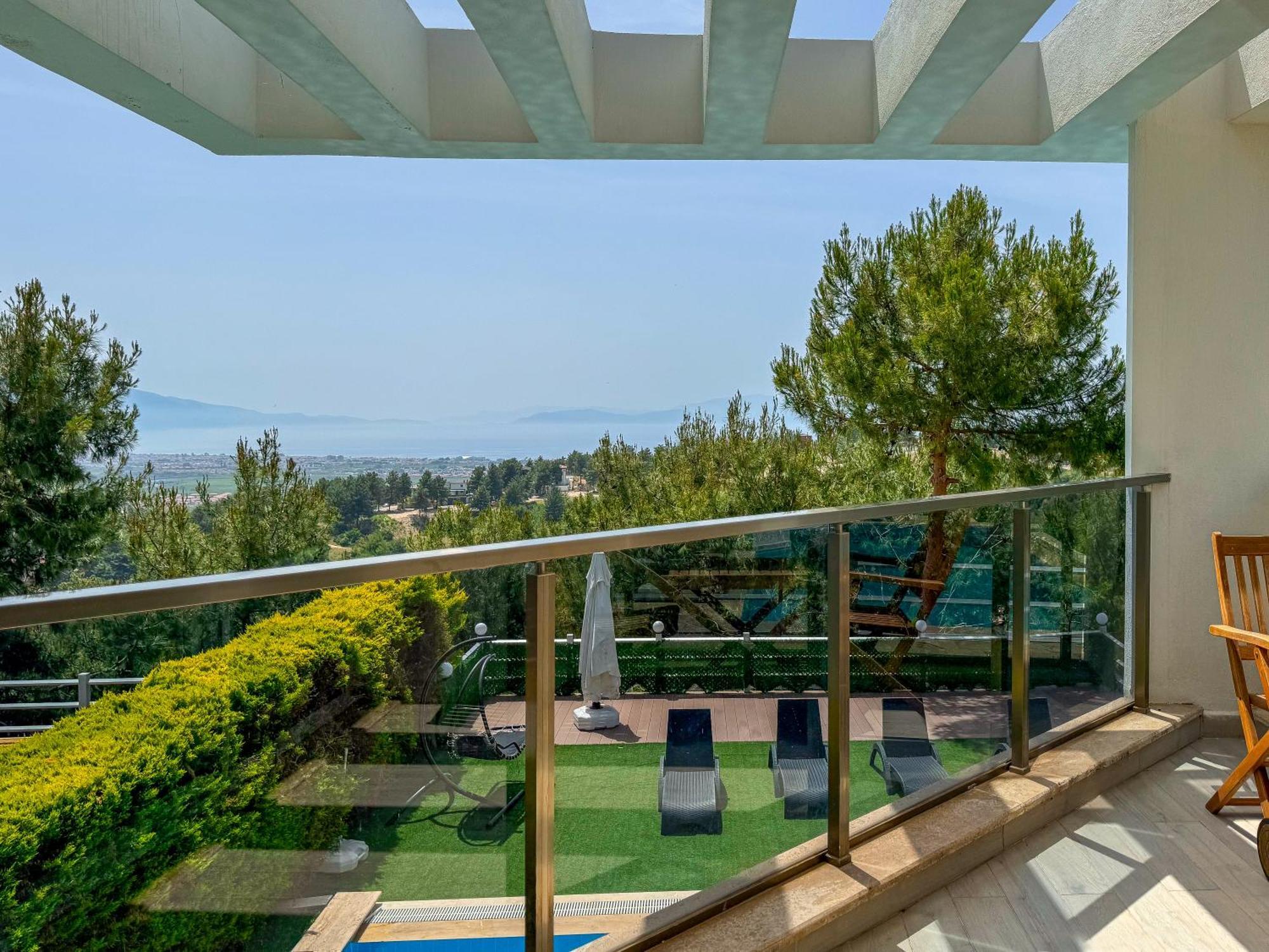 Exclusive * Kusadasi